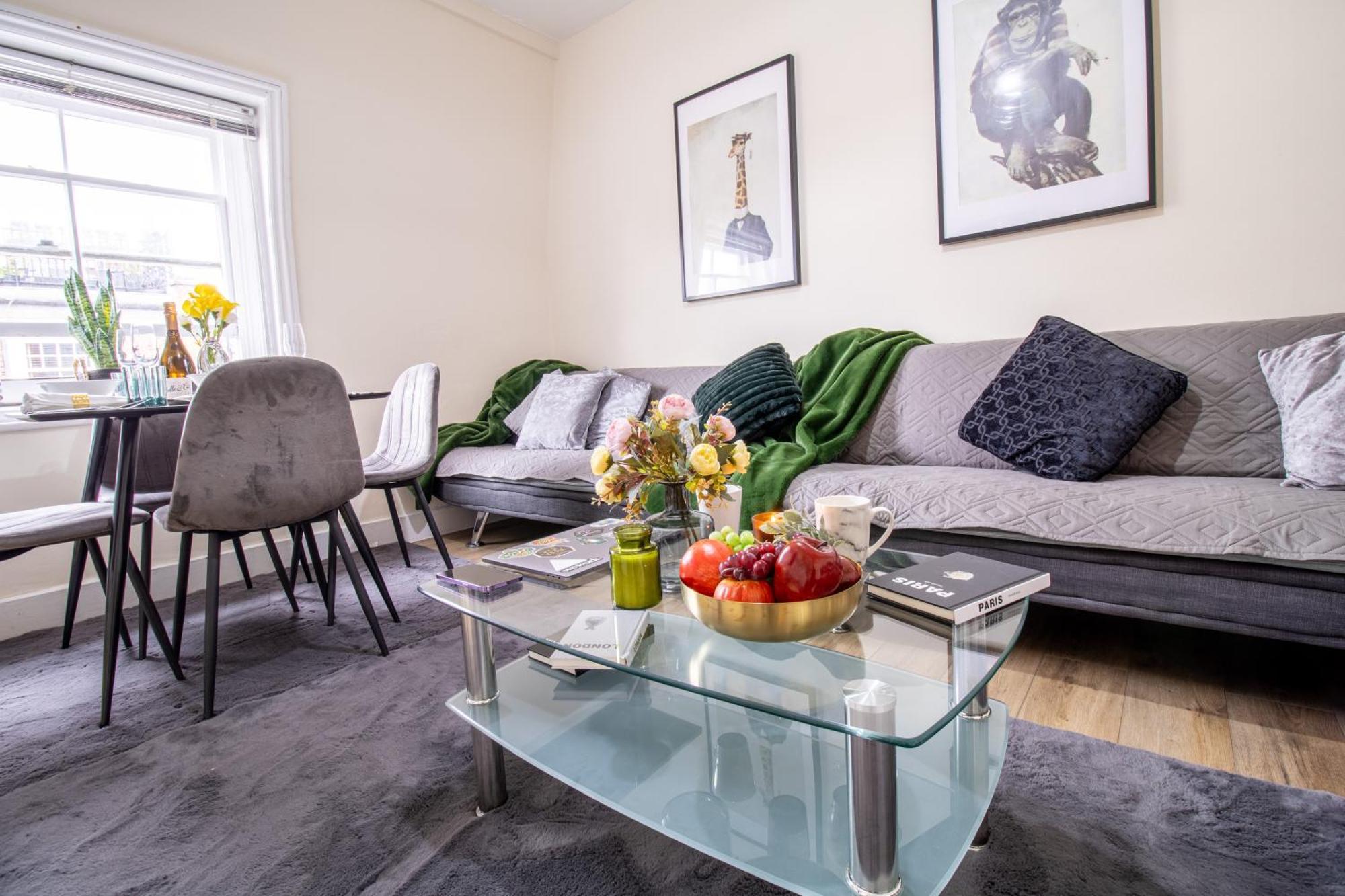 Cosy 2-Bedroom Apartment In Mayfair 8Cb - 4Th Floor No Elevator ロンドン エクステリア 写真