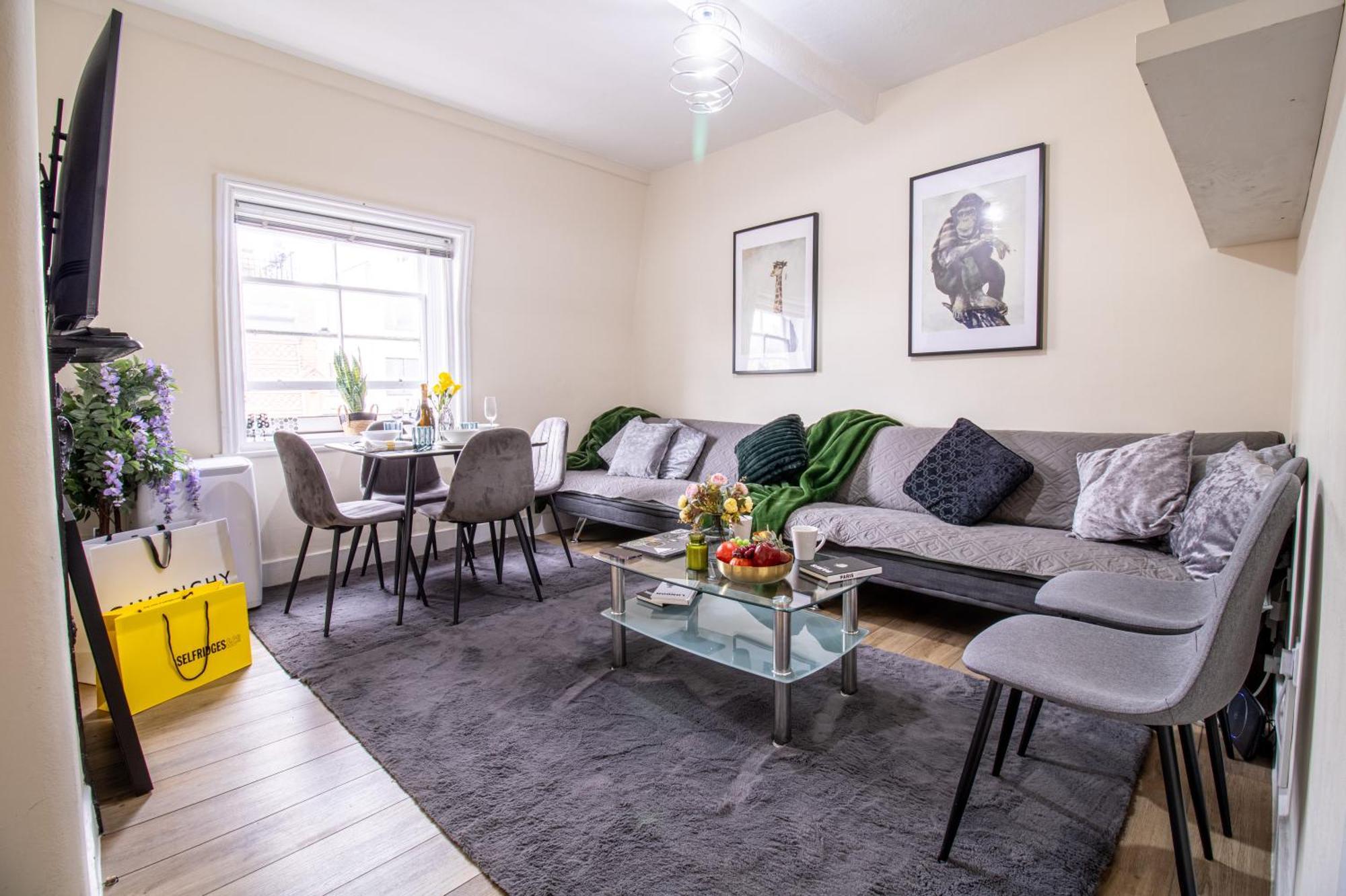 Cosy 2-Bedroom Apartment In Mayfair 8Cb - 4Th Floor No Elevator ロンドン エクステリア 写真